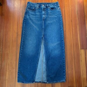 Levi’s Ankle Column Denim Maxi Skirt size 6 / 28